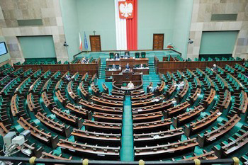 Уряд Польщі отримав вотум довіри парламенту